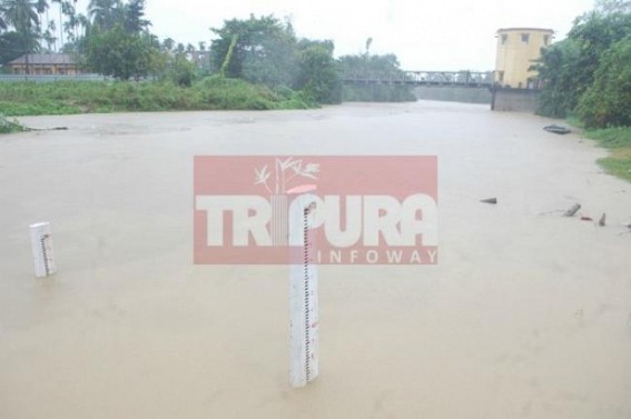 Howrah's water level increased Howrah's water level increased